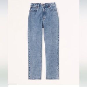 Abercrombie Curve Love Ultra High Rise 90s Straight Jean “Medium” 27L nwot